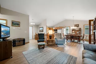 1276 Westbrook Cir, Alexandria, MN 56308 - Photo 14
