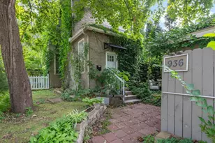936 4th St E, Saint Paul, MN 55106 - Photo 2