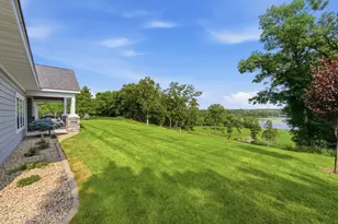 8382 198th Ave NE, New London, MN 56273 - Photo 88