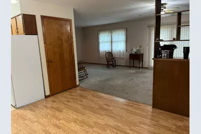 631 19th Street, Windom, MN 56101 - Photo 6