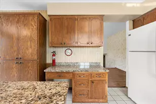 7901 37th Ave N, New Hope, MN 55427 - Photo 8