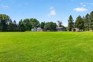 3225 Pinewood Rd SE, Rochester, MN 55904 - Photo 2
