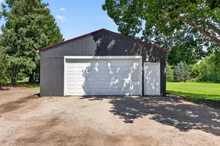 3225 Pinewood Rd SE, Rochester, MN 55904 - Photo 24