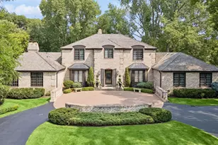 5804 Long Brake Trail, Edina, MN 55439 - Photo 2