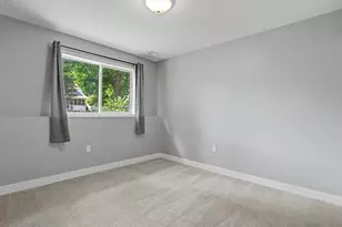 953 Wilson Ave, Saint Paul, MN 55106 - Photo 10