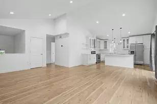 953 Wilson Ave, Saint Paul, MN 55106 - Photo 6