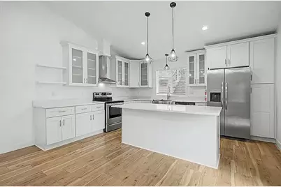 953 Wilson Avenue, Saint Paul, MN 55106 - Photo 1