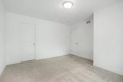 953 Wilson Avenue, Saint Paul, MN 55106 - Photo 18