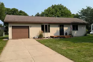 503 7th St S, Raymond, MN 56282 - Photo 2