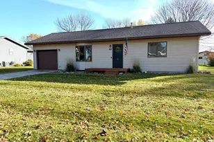 503 7th St S, Raymond, MN 56282 - Photo 1