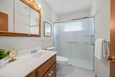 10006 Chicago Avenue S, Bloomington, MN 55420 - Photo 16