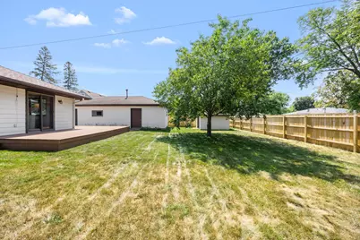 10006 Chicago Avenue S, Bloomington, MN 55420 - Photo 24