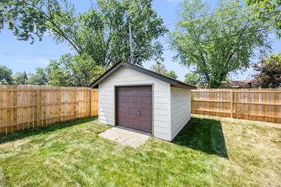 10006 Chicago Avenue S, Bloomington, MN 55420 - Photo 26