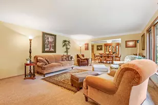 332 Floral Dr W, Shoreview, MN 55126 - Photo 6