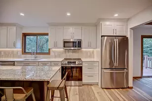 2400 Garland Ln N, Plymouth, MN 55447 - Photo 8