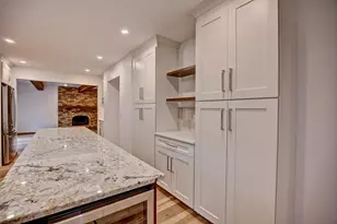 2400 Garland Ln N, Plymouth, MN 55447 - Photo 14