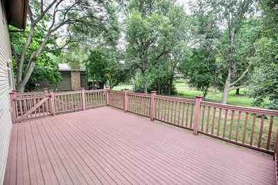 2400 Garland Lane N, Plymouth, MN 55447 - Photo 22