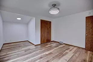 2400 Garland Ln N, Plymouth, MN 55447 - Photo 42
