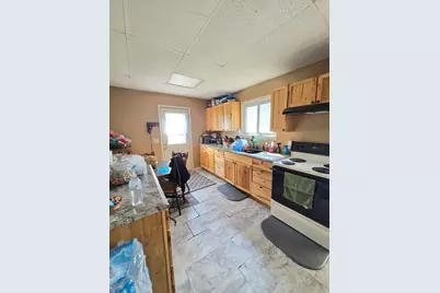 324 E 5th Street, Saint Charles, MN 55972 - Photo 6