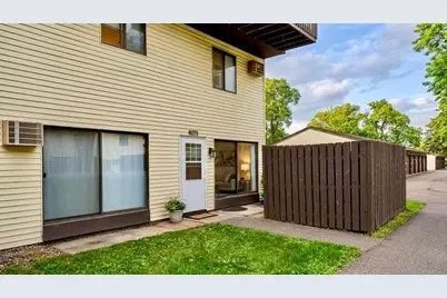 7352 72nd Lane N, Brooklyn Park, MN 55428 - Photo 4