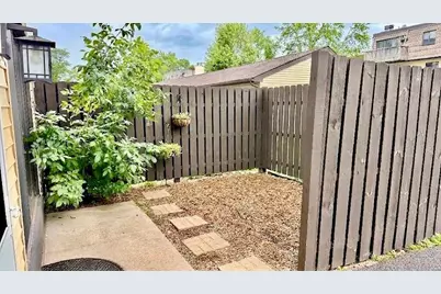 7352 72nd Lane N, Brooklyn Park, MN 55428 - Photo 18