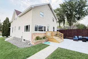 135 5th Ave, Granite Falls, MN 56241 - Photo 2