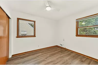 1520 5th Street NE, Rochester, MN 55906 - Photo 12