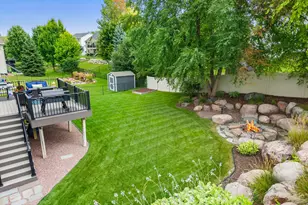 921 Bridle Creek Dr, Jordan, MN 55352 - Photo 4