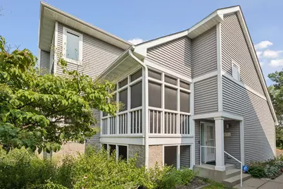 632 3rd Avenue NE, Minneapolis, MN 55413 - Photo 1