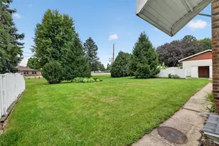 212 2nd St NW, Byron, MN 55920 - Photo 4