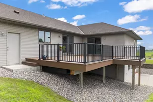 53167 170th Ave, West Concord, MN 55985 - Photo 4