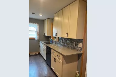 4917 Abbott Avenue N, Brooklyn Center, MN 55429 - Photo 8