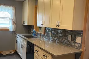 4917 Abbott Ave N, Brooklyn Center, MN 55429 - Photo 8
