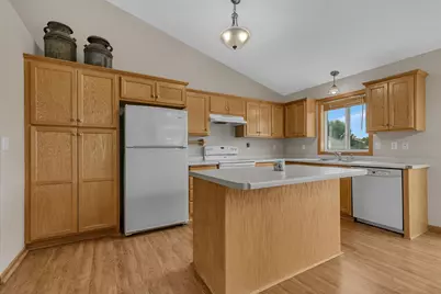 504 Elena Lane, Saint Joseph, MN 56374 - Photo 12