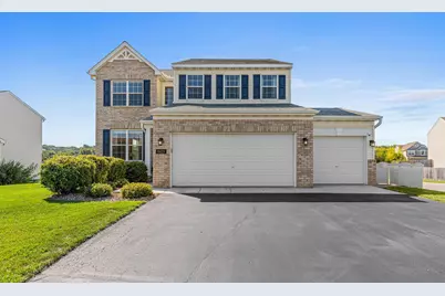 8421 Blazing Star Circle, Shakopee, MN 55379 - Photo 2