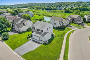8421 Blazing Star Cir, Shakopee, MN 55379 - Photo 46