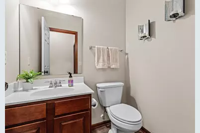 8421 Blazing Star Circle, Shakopee, MN 55379 - Photo 20