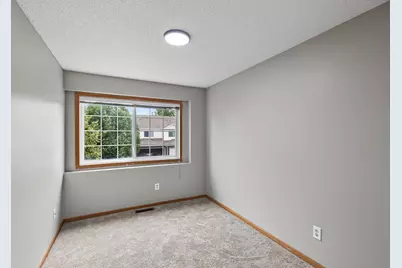 1191 Highpoint Curve, Shakopee, MN 55379 - Photo 16