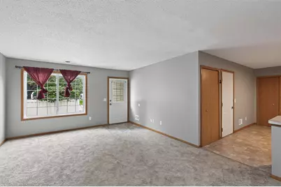 1191 Highpoint Curve, Shakopee, MN 55379 - Photo 4