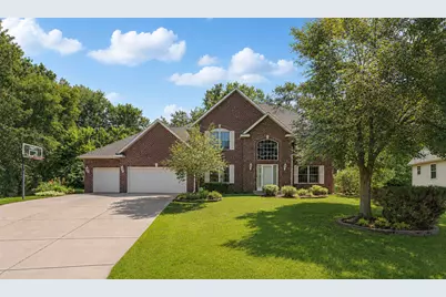 1401 Larkspur Court, Woodbury, MN 55129 - Photo 2