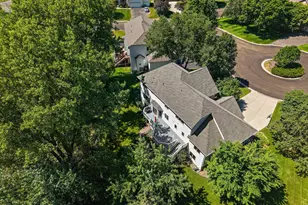 1401 Larkspur Ct, Woodbury, MN 55129 - Photo 12