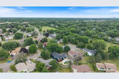 8117 Florida Court N, Brooklyn Park, MN 55445 - Photo 2