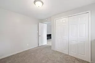8117 Florida Ct N, Brooklyn Park, MN 55445 - Photo 16