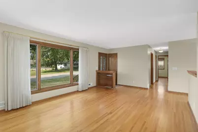 610 57th Avenue NE, Fridley, MN 55432 - Photo 6