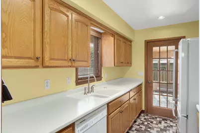 610 57th Avenue NE, Fridley, MN 55432 - Photo 14