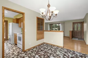610 57th Ave NE, Fridley, MN 55432 - Photo 10