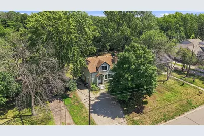 5432 Bryant Avenue N, Brooklyn Center, MN 55430 - Photo 2