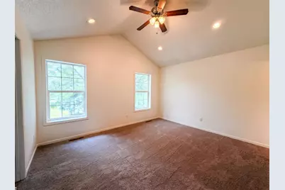 7476 Hampton Lane, Shakopee, MN 55379 - Photo 10