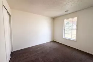7476 Hampton Ln, Shakopee, MN 55379 - Photo 16