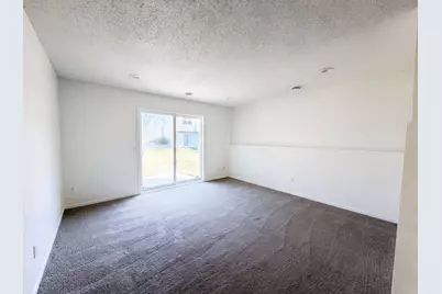 7476 Hampton Lane, Shakopee, MN 55379 - Photo 6